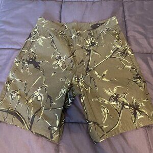 Rag & Bone Army Floral Ripstop Shorts Mens Green Print New $235.00 Size 28